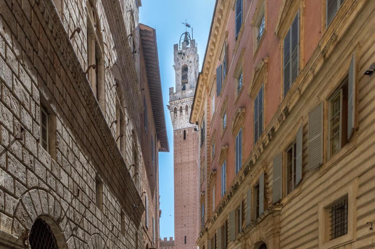 Colours Studio 10 M Away Piazza Del Campo Siena Eksteriør billede